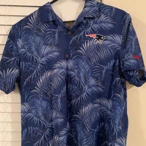 Tommy Bahama New England Patriots Camp Shirt